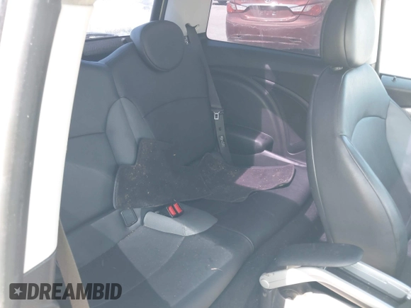 2007 MINI Hardtop S with VIN WMWMF73517TL83792, listed as a IAAI auction lot 42680017 with 135,631 mi miles and . Bid and sale history available at DreamBid. Image 8.