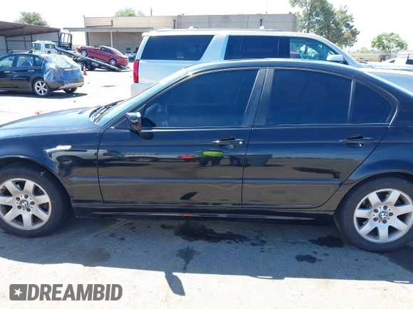 2002 BMW 3 Series 325i z VIN WBAEV33452KL77466, wystawiony jako IAAI lot #42224224 z przebiegiem 115 077 mil mil oraz . Historia ofert i sprzedaży dostępna na DreamBid. Obrazek 15.