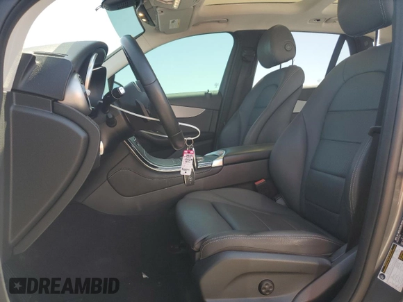 2021 Mercedes-Benz GLC 300 с VIN W1N0G8DB7MV263335, выставлен на аукционе Copart как лот 58155255 с пробегом 37 709 миль миль и Списание • Salvage title. История ставок и продаж доступна на DreamBid. Изображение 7.