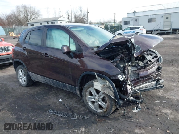 2020 Chevrolet Trax LS with VIN KL7CJNSB7LB349426, listed as a IAAI auction lot 41616917 with 39,032 mi miles. Bid and sale history available at carsss.com. Image 1.