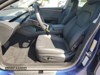 2024 Tesla Model 3 z VIN 5YJ3E1EA2RF846411, wystawiony jako Copart lot #54396985 z przebiegiem 5 162 mil mil oraz Szkoda całkowita • Salvage title. Historia ofert i sprzedaży dostępna na DreamBid. Obrazek 7.