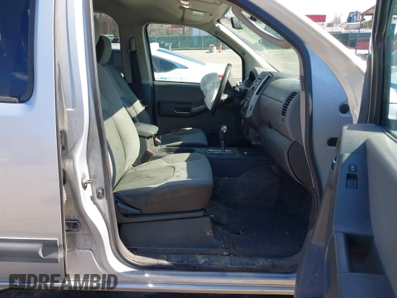 2011 Nissan Xterra Pro-4X with VIN 5N1AN0NW2BC509698, listed as a IAAI auction lot 41882884 with 252,115 mi miles and . Bid and sale history available at DreamBid. Image 5.