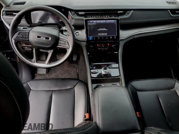 2024 Jeep Grand Cherokee Limited with VIN 1C4RJHBG6RC683993, listed as a Copart auction lot 43528725 with 12,242 mi miles and Clean title. Bid and sale history available at DreamBid. Image 8.