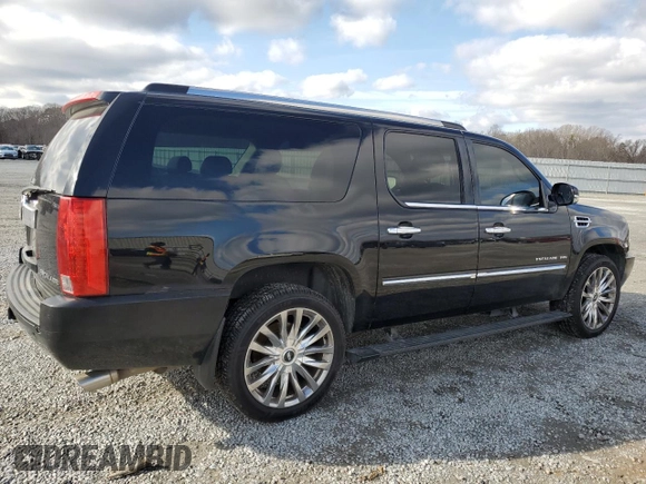 2011 Cadillac Escalade ESV Premium z VIN 1GYS4JEF3BR136731, wystawiony jako Copart lot #44778125 z przebiegiem 106 489 mil mil oraz Czysty tytuł • Clean title. Historia ofert i sprzedaży dostępna na DreamBid. Obrazek 3.