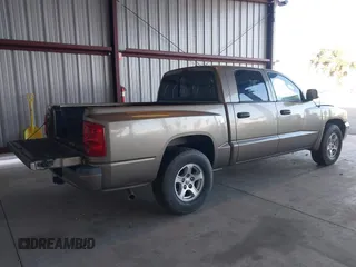 2007 Dodge Dakota SLT with VIN 1D7HE48N17S144088, listed as a IAAI auction lot 40577462 with 192,502 mi miles and . Bid and sale history available at carsss.com. Image 4.