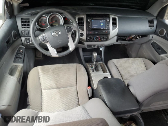 2014 Toyota Tacoma with VIN 3TMLU4EN3EM134468, listed as a Copart auction lot 60686435 with 154,926 mi miles and Salvage title. Bid and sale history available at DreamBid. Image 8.