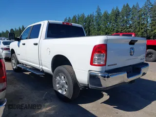 2024 Ram 2500 Big Horn with VIN 3C6UR5DJ2RG286053, listed as a IAAI auction lot 42054467 with 26,834 mi miles and . Bid and sale history available at DreamBid. Image 3.