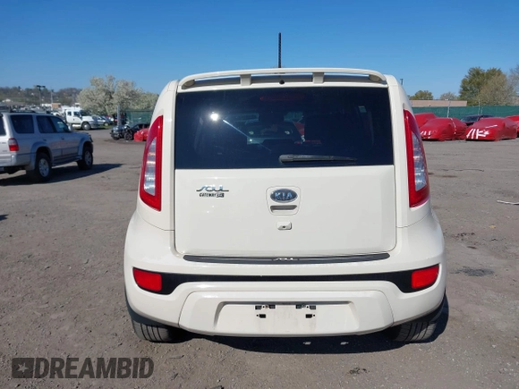 2012 Kia Soul + with VIN KNDJT2A68C7417016, listed as a IAAI auction lot 41984033 with 103,557 mi miles. Bid and sale history available at carsss.com. Image 15.