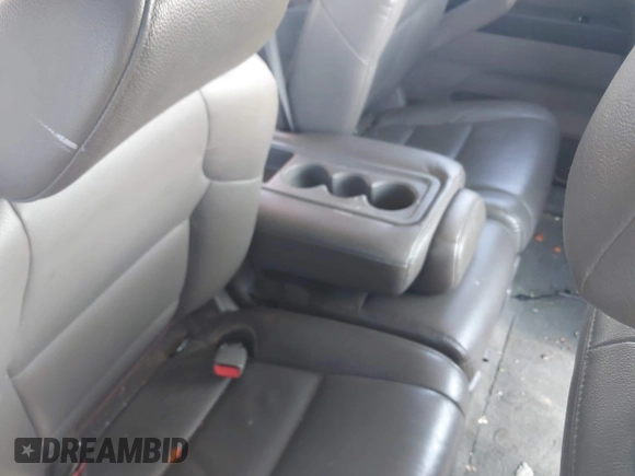 2014 Honda Odyssey EX-L with VIN 5FNRL5H6XEB111412, listed as a IAAI auction lot 41917361 with 210,841 mi miles and . Bid and sale history available at carsss.com. Image 8.