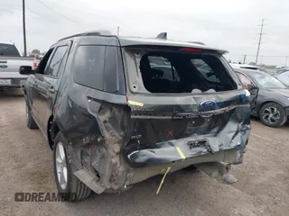 2018 Ford Explorer XLT z VIN 1FM5K7D80JGC54112, wystawiony jako IAAI lot #41947904 z przebiegiem 126 800 mil mil oraz . Historia ofert i sprzedaży dostępna na DreamBid. Obrazek 3.