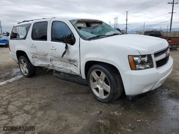 2013 Chevrolet Suburban LT with VIN 1GNSCJE07DR117789, listed as a Copart auction lot 48818095 with 155,381 mi miles and Salvage Title. Bid and sale history available at carsss.com. Image 4.