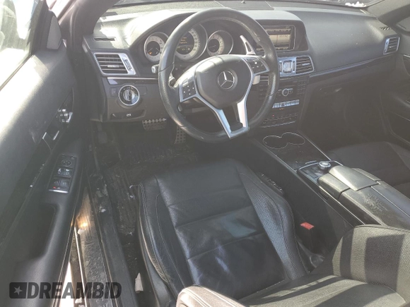 2014 Mercedes-Benz E 350 z VIN WDDKJ8JB9EF287773, wystawiony jako Copart lot #42756615 z przebiegiem 118 977 mil mil oraz Szkoda całkowita • Salvage title. Historia ofert i sprzedaży dostępna na DreamBid. Obrazek 8.