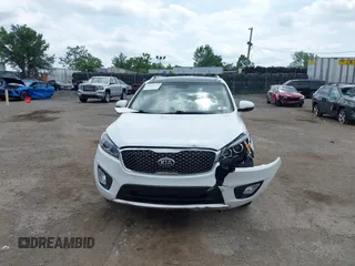 2018 Kia Sorento SX Limited with VIN 5XYPKDA55JG429852, listed as a IAAI auction lot 42823592 with 84,317 mi miles and . Bid and sale history available at DreamBid. Image 13.
