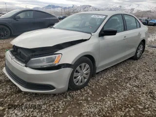 2011 Volkswagen Jetta Sedan S with VIN 3VW2K7AJ4BM086803, listed as a Copart auction lot 84298714 with 189,687 mi miles and Salvage Title. Bid and sale history available at carsss.com. Image 1.