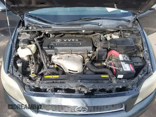 2005 Scion tC z VIN JTKDE167750027919, wystawiony jako IAAI lot #42047588 z przebiegiem 132 831 mil mil oraz . Historia ofert i sprzedaży dostępna na DreamBid. Obrazek 10.