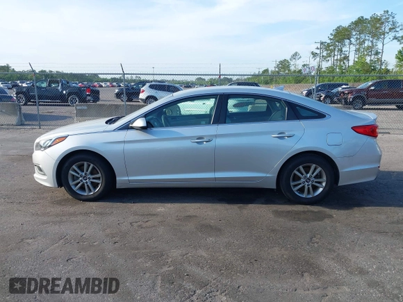2017 Hyundai Sonata SE with VIN 5NPE24AF9HH502787, listed as a IAAI auction lot 42088941 with 123,511 mi miles. Bid and sale history available at carsss.com. Image 14.