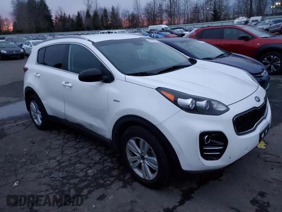 2018 Kia Sportage LX with VIN KNDPMCAC2J7326808, listed as a Copart auction lot 84875434 with 64,208 mi miles and Salvage Title. Bid and sale history available at carsss.com. Image 4.