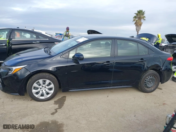 2024 Toyota Corolla Hybrid LE with VIN JTDBCMFE7R3034801, listed as a IAAI auction lot 41773438 with 42,440 mi miles. Bid and sale history available at carsss.com. Image 14.