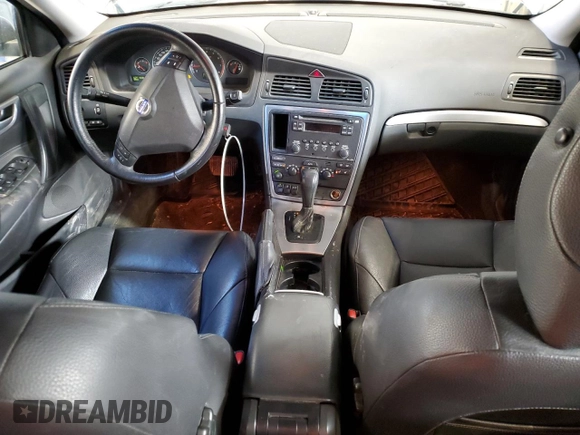 2005 Volvo S60 with VIN YV1RH592952453654, listed as a Copart auction lot 87317074 with 189,846 mi miles and Salvage Title. Bid and sale history available at carsss.com. Image 8.
