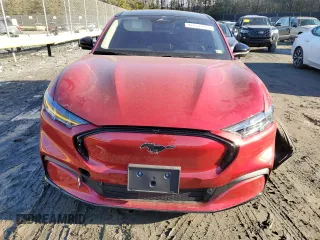 2024 Ford Mustang Mach-E Premium с VIN 3FMTK3R43RMA09117, выставлен на аукционе Copart как лот 42531195 с пробегом 2 470 миль миль и Списание • Salvage title. История ставок и продаж доступна на DreamBid. Изображение 5.