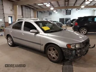 2004 Volvo S60 с VIN YV1RS61T442342715, выставлен на аукционе IAAI как лот 41742741 с пробегом 208 050 миль миль и . История ставок и продаж доступна на DreamBid. Изображение 1.