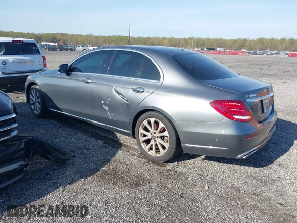 2017 Mercedes-Benz E 300 Luxury с VIN WDDZF4KB2HA228511, выставлен на аукционе IAAI как лот 42032270 с пробегом Не указан миль и . История ставок и продаж доступна на DreamBid. Изображение 3.