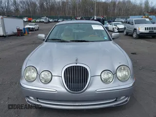 2001 Jaguar S-Type with VIN SAJDA01PX1GM01530, listed as a IAAI auction lot 41930674 with 124,963 mi miles and . Bid and sale history available at DreamBid. Image 6.