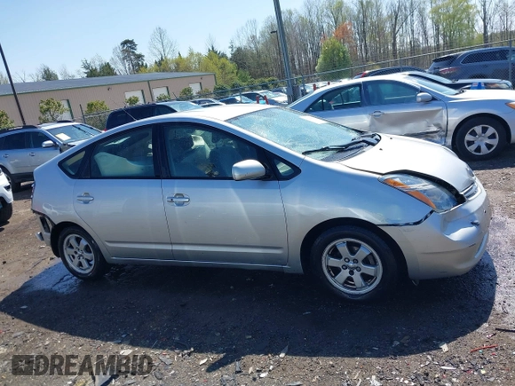 2004 Toyota Prius with VIN JTDKB20U640063062, listed as a IAAI auction lot 41934737 with 257,345 mi miles. Bid and sale history available at carsss.com. Image 14.