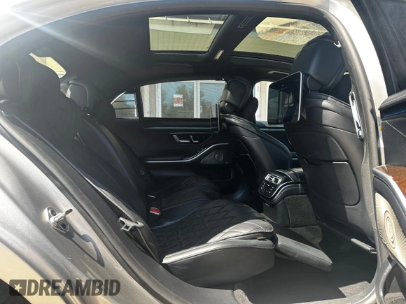 2021 Mercedes-Benz S S 580 with VIN W1K6G7GB5MA038965, listed as a Copart auction lot 55501585 with 90,055 mi miles and Clean Title. Bid and sale history available at carsss.com. Image 6.