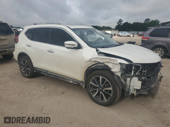2020 Nissan Rogue S z VIN 5N1AT2MT8LC770909, wystawiony jako Copart lot #57028015 z przebiegiem 180 493 mil mil oraz Szkoda całkowita • Salvage title. Historia ofert i sprzedaży dostępna na DreamBid. Obrazek 4.