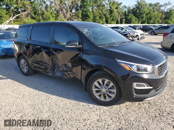 2021 Kia Sedona LX with VIN KNDMB5C16M6662925, listed as a Copart auction lot 52751435 with 86,548 mi miles and Non Repairable. Bid and sale history available at carsss.com. Image 4.