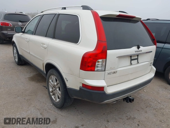 2007 Volvo XC90 V8 with VIN YV4CZ852X71397570, listed as a IAAI auction lot 41715426 with 217,019 mi miles. Bid and sale history available at carsss.com. Image 3.