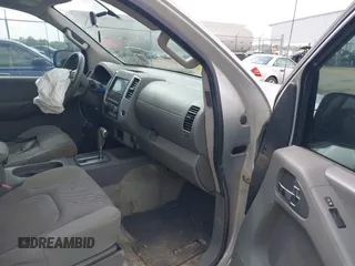 2013 Nissan Frontier SV with VIN 1N6AD0ER9DN730317, listed as a IAAI auction lot 42638618 with 200,124 mi miles and . Bid and sale history available at DreamBid. Image 5.