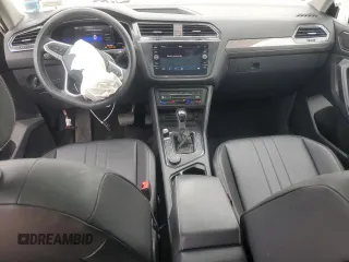 2022 Volkswagen Tiguan SE with VIN 3VV2B7AX4NM152179, listed as a Copart auction lot 58522255 with 44,773 mi miles and Salvage title. Bid and sale history available at DreamBid. Image 8.