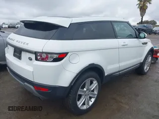 2015 Land Rover Range Rover Evoque Pure Plus with VIN SALVP1BG8FH007265, listed as a IAAI auction lot 41532151 with 32,311 mi miles. Bid and sale history available at carsss.com. Image 4.