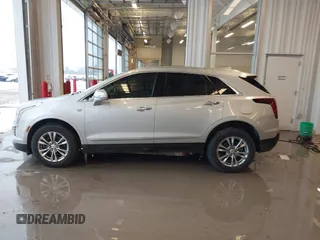 2020 Cadillac XT5 Premium Luxury FWD with VIN 1GYKNCRS5LZ172325, listed as a IAAI auction lot 41275366 with 102,796 mi miles. Bid and sale history available at carsss.com. Image 14.