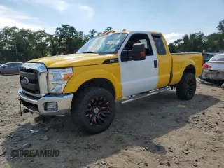 2014 Ford F-350 XL with VIN 1FT8X3BT1EEA95587, listed as a Copart auction lot 65622335 with 244,688 mi miles and Clean title. Bid and sale history available at DreamBid. Image 1.
