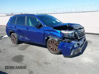 2025 Subaru Forester with VIN JF2SLDFC2SH400737, listed as a IAAI auction lot 42552858 with 5,870 mi miles and . Bid and sale history available at DreamBid. Image 1.