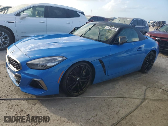 2020 BMW Z4 sDriveM40i z VIN WBAHF9C05LWW40270, wystawiony jako Copart lot #76310654 z przebiegiem Nie podano mil oraz Nie do naprawy • Non repairable. Historia ofert i sprzedaży dostępna na DreamBid. Obrazek 1.