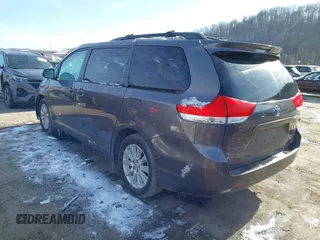 2013 Toyota Sienna LE with VIN 5TDJK3DC8DS056730, listed as a IAAI auction lot 41141247 with 166,579 mi miles and . Bid and sale history available at DreamBid. Image 3.