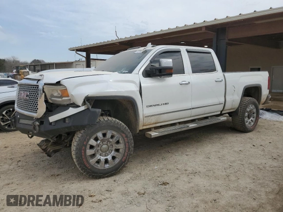 2015 GMC Sierra 2500HD available WiFi Denali with VIN 1GT120E80FF587884, listed as a Copart auction lot 47847815 with 0 mi miles and Salvage Title. Bid and sale history available at carsss.com. Image 1.