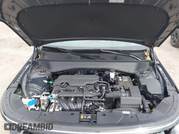 2025 Hyundai Kona SEL Convenience with VIN KM8HCCAB6SU189627, listed as a IAAI auction lot 41836762 with 994 mi miles and . Bid and sale history available at DreamBid. Image 10.