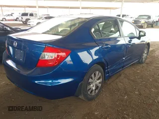 2012 Honda Civic LX z VIN 19XFB2F51CE359968, wystawiony jako IAAI lot #42350373 z przebiegiem 126 215 mil mil oraz . Historia ofert i sprzedaży dostępna na DreamBid. Obrazek 4.
