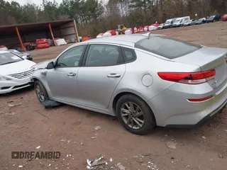 2019 Kia Optima LX z VIN 5XXGT4L34KG332883, wystawiony jako IAAI lot #41389571 z przebiegiem 54 280 mil mil oraz . Historia ofert i sprzedaży dostępna na DreamBid. Obrazek 13.