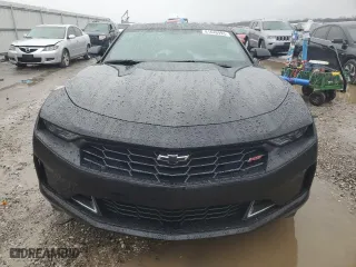2022 Chevrolet Camaro 2LT with VIN 1G1FC1RS9N0127728, listed as a Copart auction lot 81646993 with 17,114 mi miles and Salvage Title. Bid and sale history available at carsss.com. Image 5.