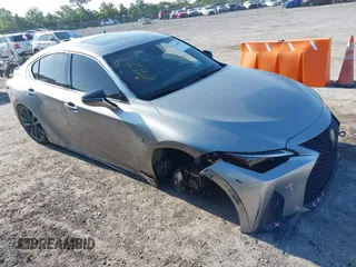 2021 Lexus IS 350 F Sport z VIN JTHGZ1B29M5045003, wystawiony jako IAAI lot #42126600 z przebiegiem 49 148 mil mil oraz . Historia ofert i sprzedaży dostępna na DreamBid. Obrazek 1.