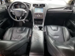 2019 Ford Fusion Titanium with VIN 3FA6P0D99KR105398, listed as a Copart auction lot 54786845 with 122,776 mi miles and Salvage title. Bid and sale history available at DreamBid. Image 8.