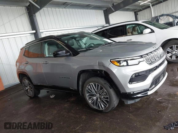 2022 Jeep Compass Limited with VIN 3C4NJDCB0NT168545, listed as a IAAI auction lot 42086423 with 21,647 mi miles and . Bid and sale history available at DreamBid. Image 13.