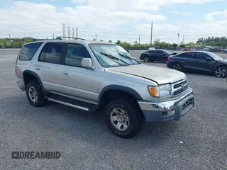 1999 Toyota 4Runner SR5 with VIN JT3GN86R9X0102254, listed as a IAAI auction lot 38751123 with Not Provided miles. Bid and sale history available at carsss.com. Image 1.