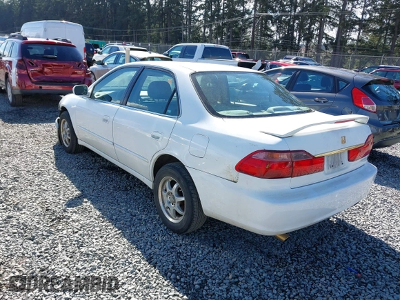 2000 Honda Accord EX with VIN 1HGCG1656YA060793, listed as a IAAI auction lot 41884449 with 232,519 mi miles and . Bid and sale history available at DreamBid. Image 3.